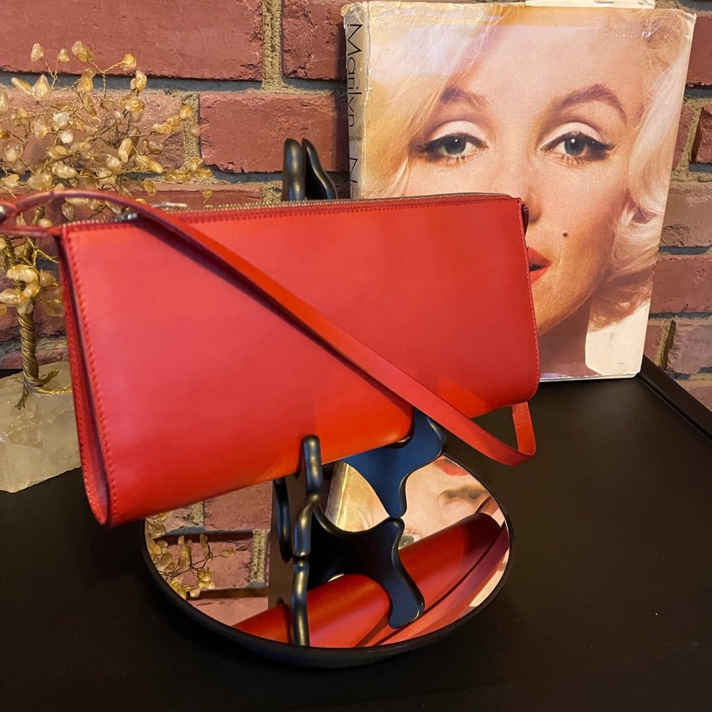 🔥 SALVATORE🔥 FERRAGAMO🔥Red 🔥Mini 🔥Bag 🔥Handbag